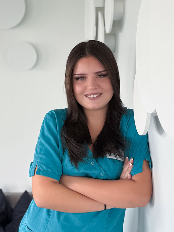 Karina Rollheiser, MFA im Ärztezentrum Lechfeld